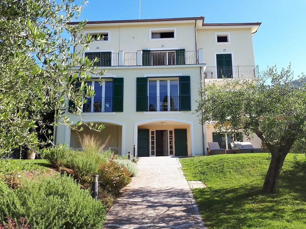 Albergo Blueline Tellaro 3*,
